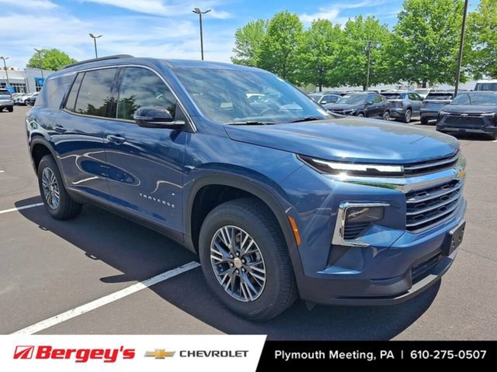 New 2026 Chevrolet Traverse LT SUV