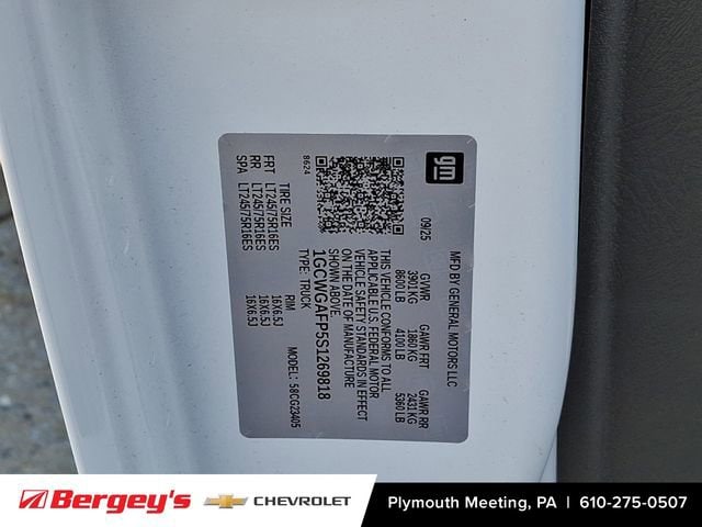 2025 Chevrolet Express Cargo Work Van - Photo 16