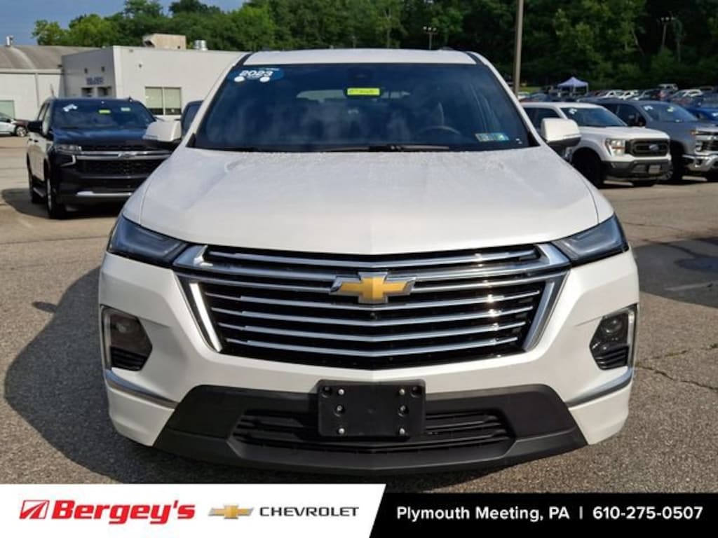 Used 2023 Chevrolet Traverse Premier SUV