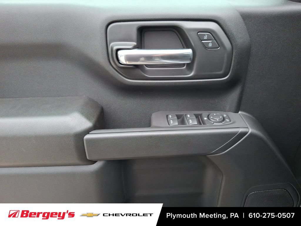 2026 Chevrolet Silverado 1500 Custom - Photo 8