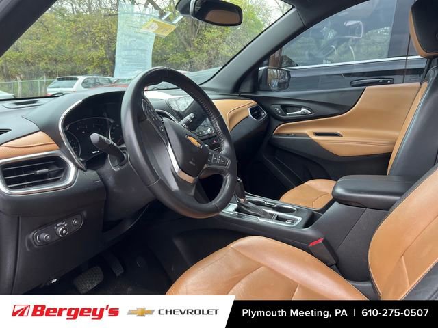 2018 Chevrolet Equinox Premier photo 2