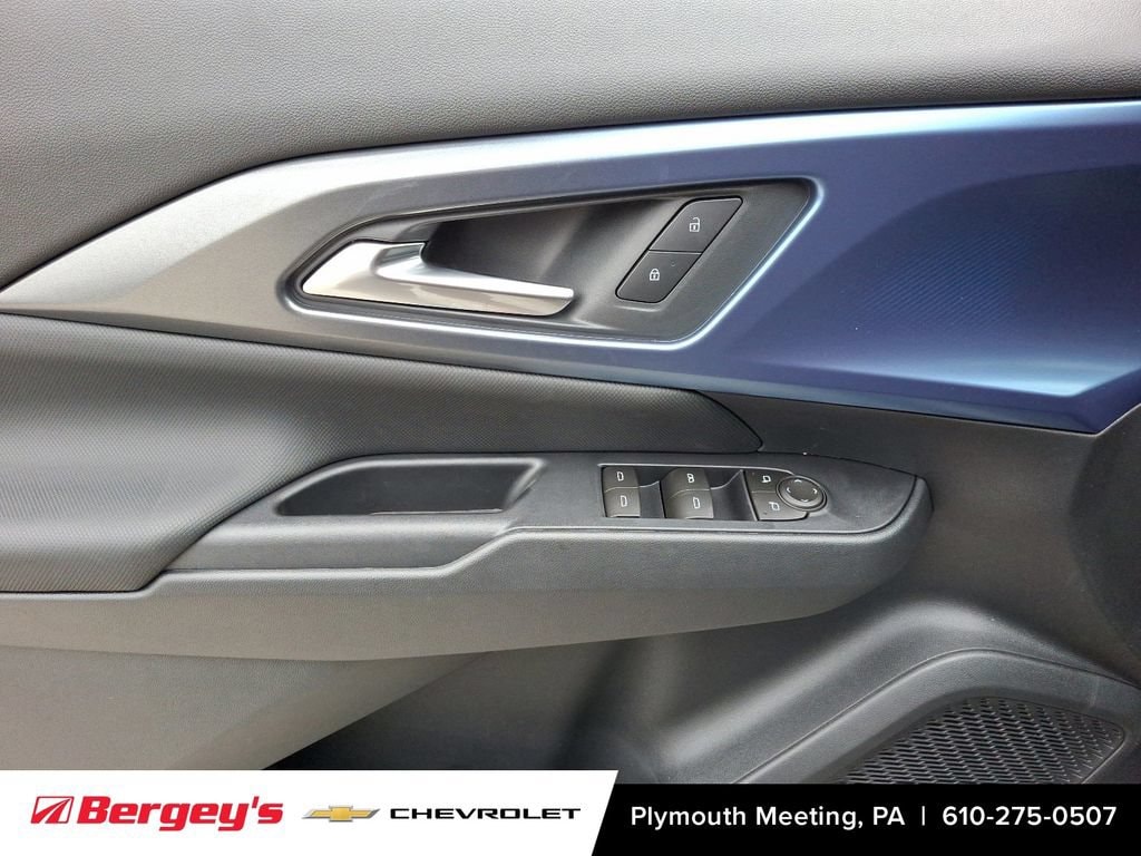 2026 Chevrolet Equinox EV 2LT - Photo 8