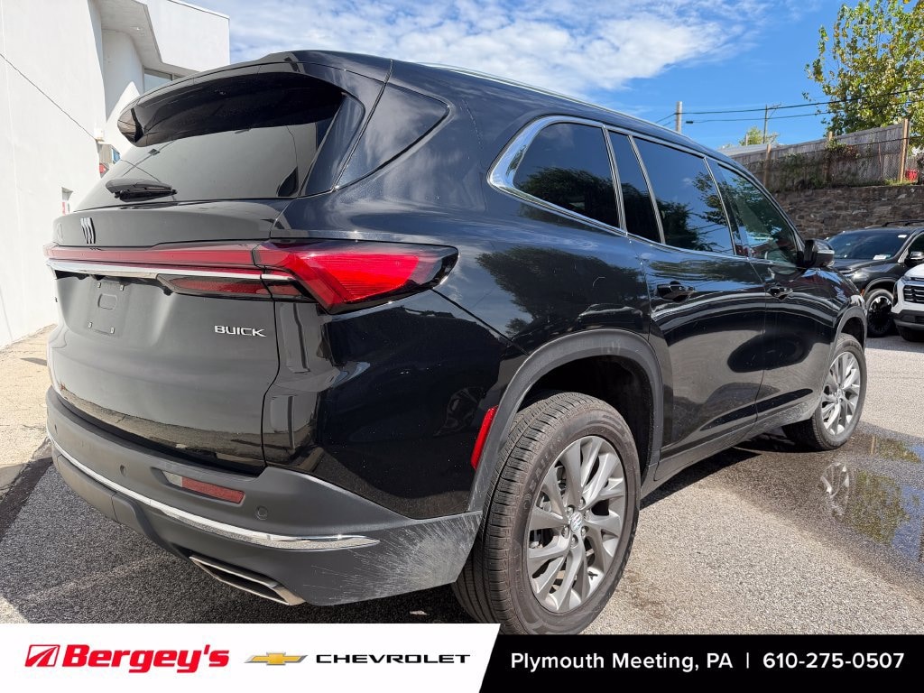 Used 2026 Buick Enclave Preferred SUV