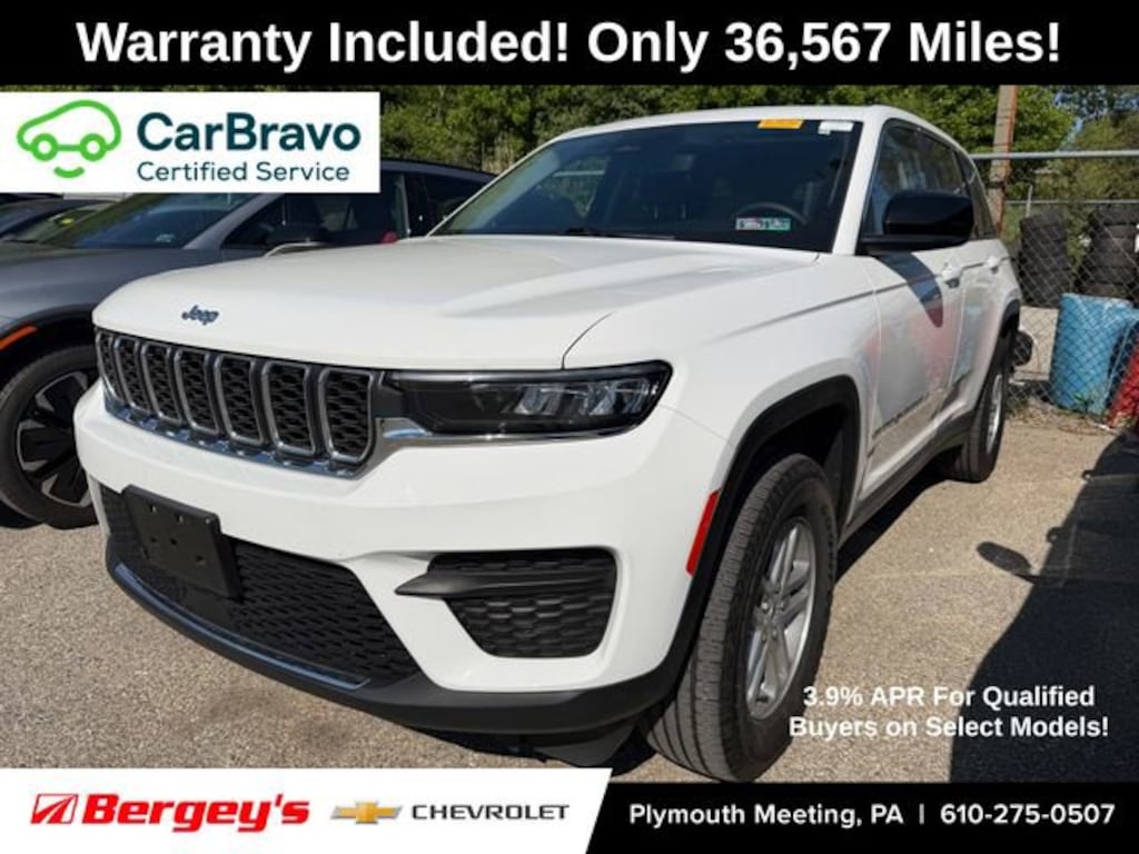Used 2023 Jeep Grand Cherokee Laredo 4x4 SUV