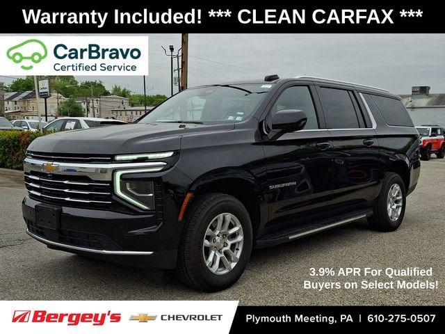 2025 Chevrolet Suburban LT 4WD's photo