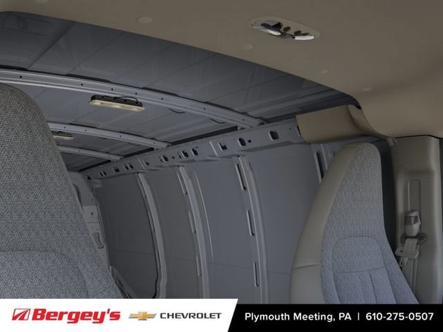 2025 Chevrolet Express Cargo Work Van - Photo 26