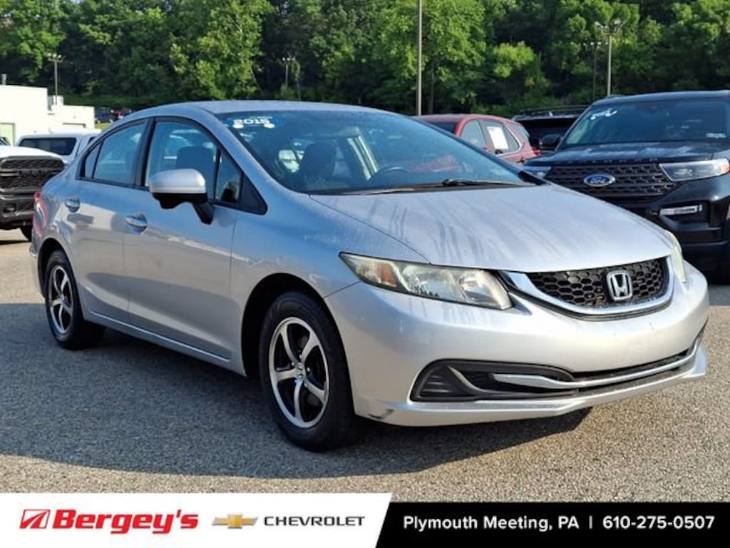 Used 2015 Honda Civic SE Sedan