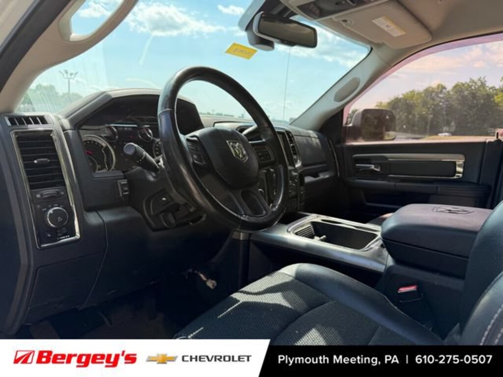 Used 2018 Ram 2500 Big Horn Crew Cab 4x4 64 Box Truck