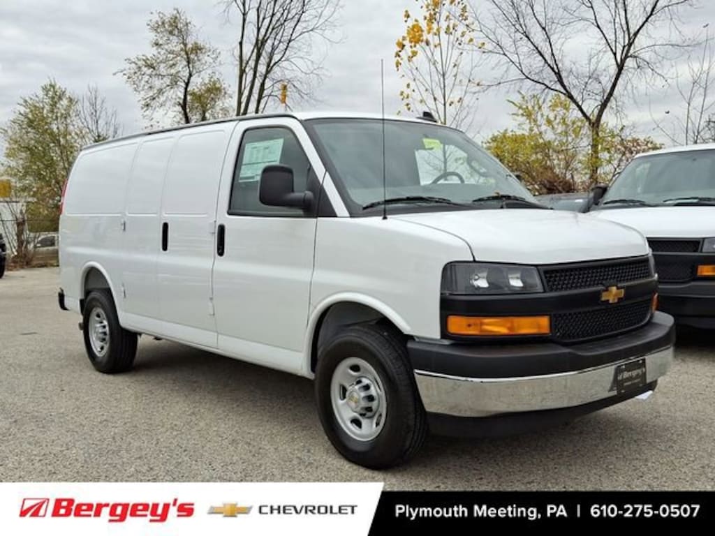 New 2025 Chevrolet Express Cargo 3500 WT Van