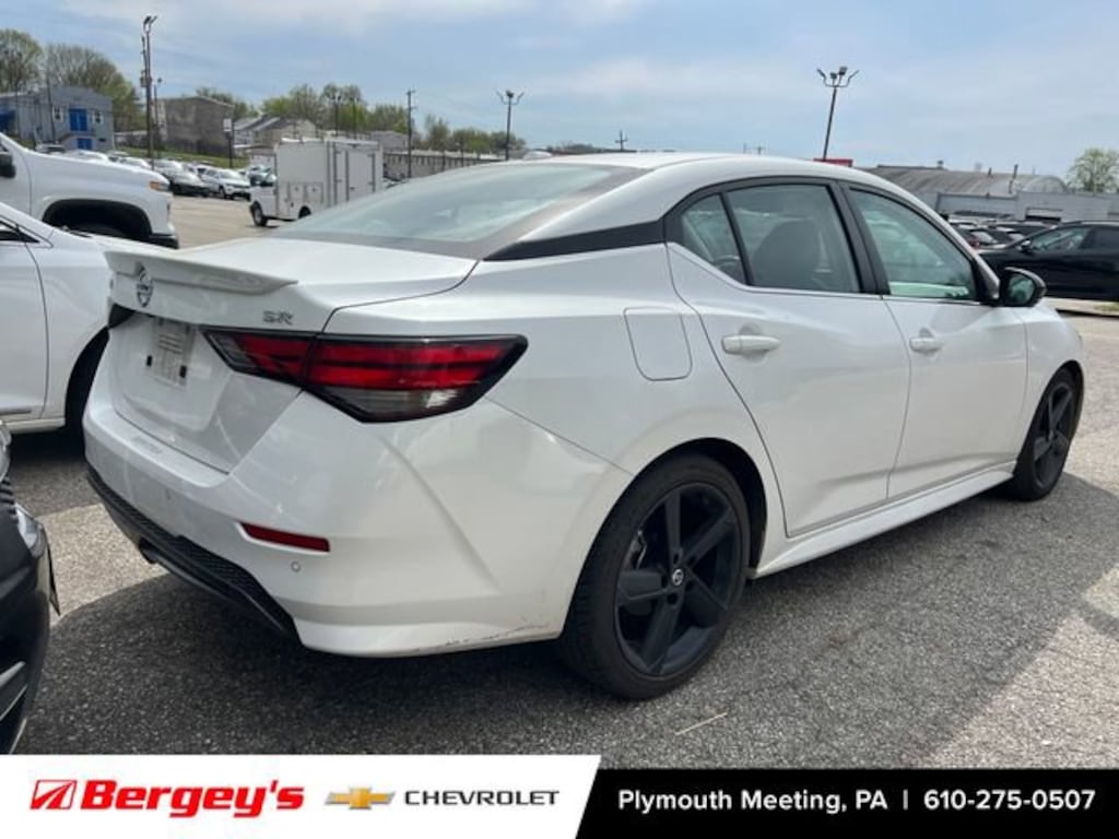 Used 2022 Nissan Sentra SR Xtronic CVT Sedan