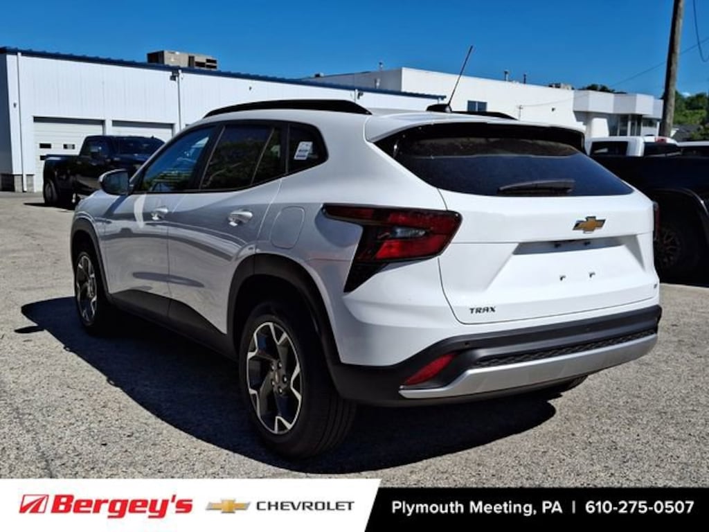 New 2026 Chevrolet Trax LT SUV