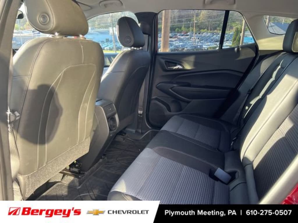 Used 2024 Chevrolet Trax LT SUV