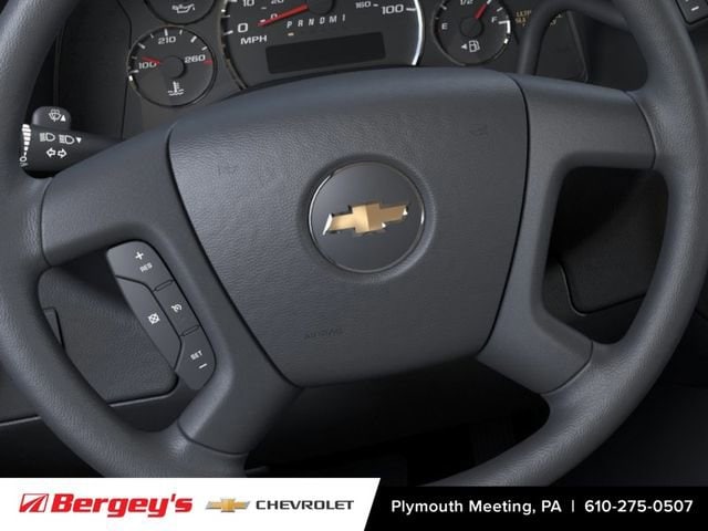 2025 Chevrolet Express Cargo Work Van - Photo 21