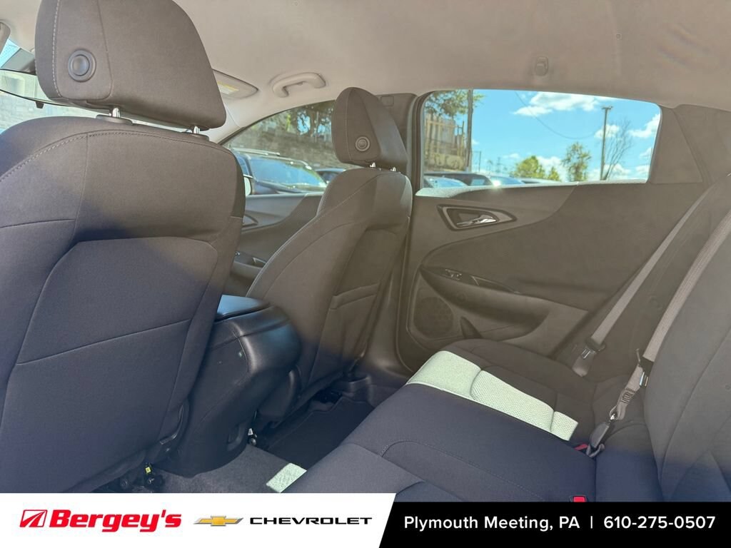 Used 2023 Chevrolet Malibu RS Car