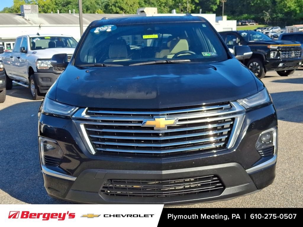 Used 2023 Chevrolet Traverse Premier SUV
