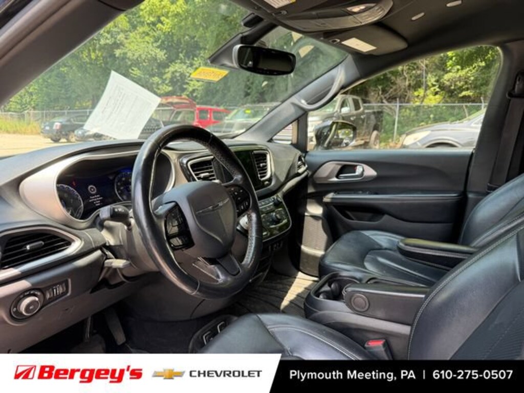 Used 2020 Chrysler Pacifica Launch Edition
