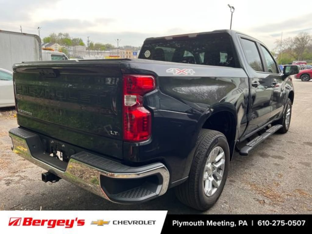 Used 2022 Chevrolet Silverado 1500 LT Truck