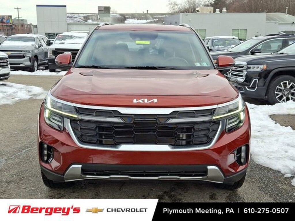 Used 2024 Kia Seltos SX