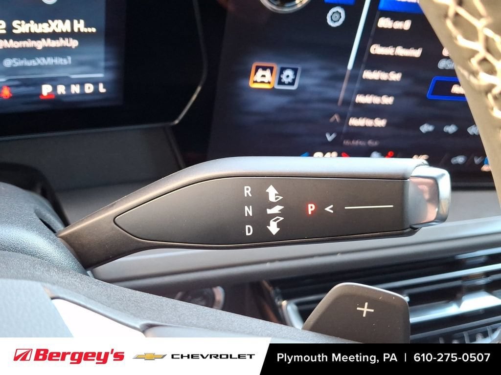 2027 Chevrolet Traverse LT - Photo 10