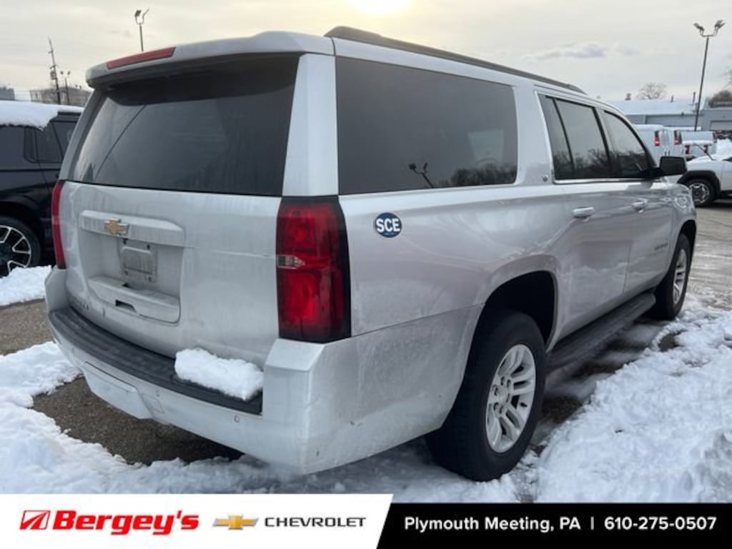 Used 2018 Chevrolet Suburban LT SUV