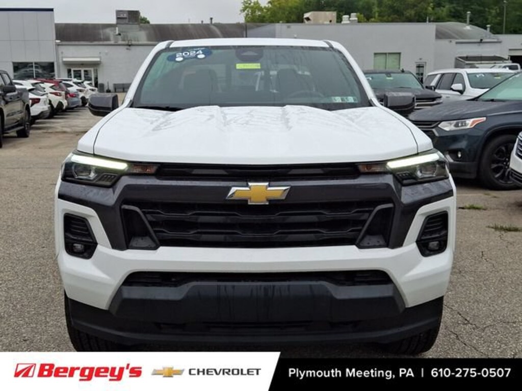Used 2024 Chevrolet Colorado LT Truck