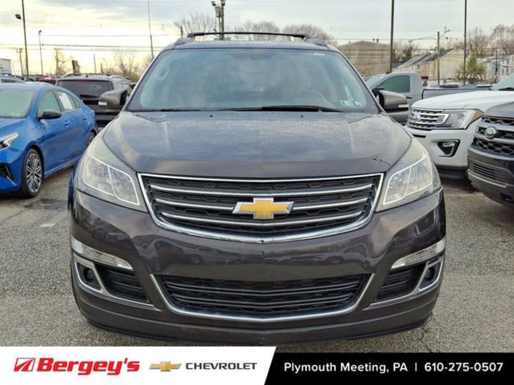 Used 2017 Chevrolet Traverse LT SUV