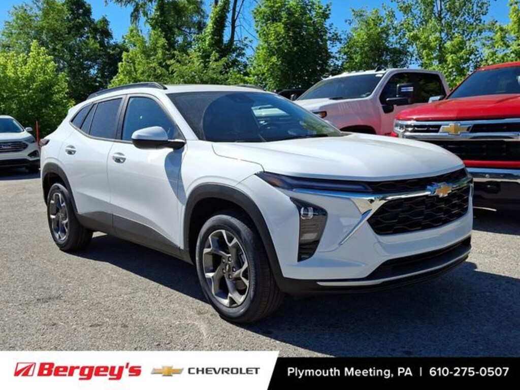New 2026 Chevrolet Trax LT SUV