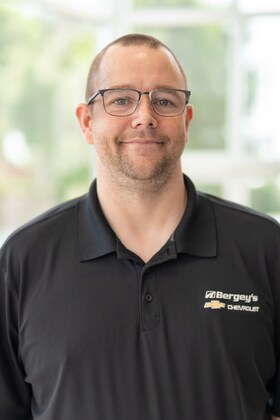Staff member Michael Kipp from ID_624ba9