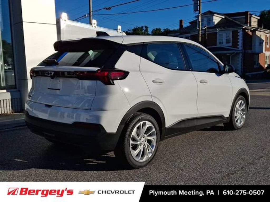 New 2027 Chevrolet Bolt LT SUV