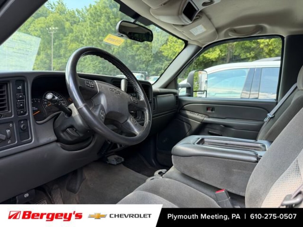 Used 2005 Chevrolet Silverado 2500 HD LS Truck