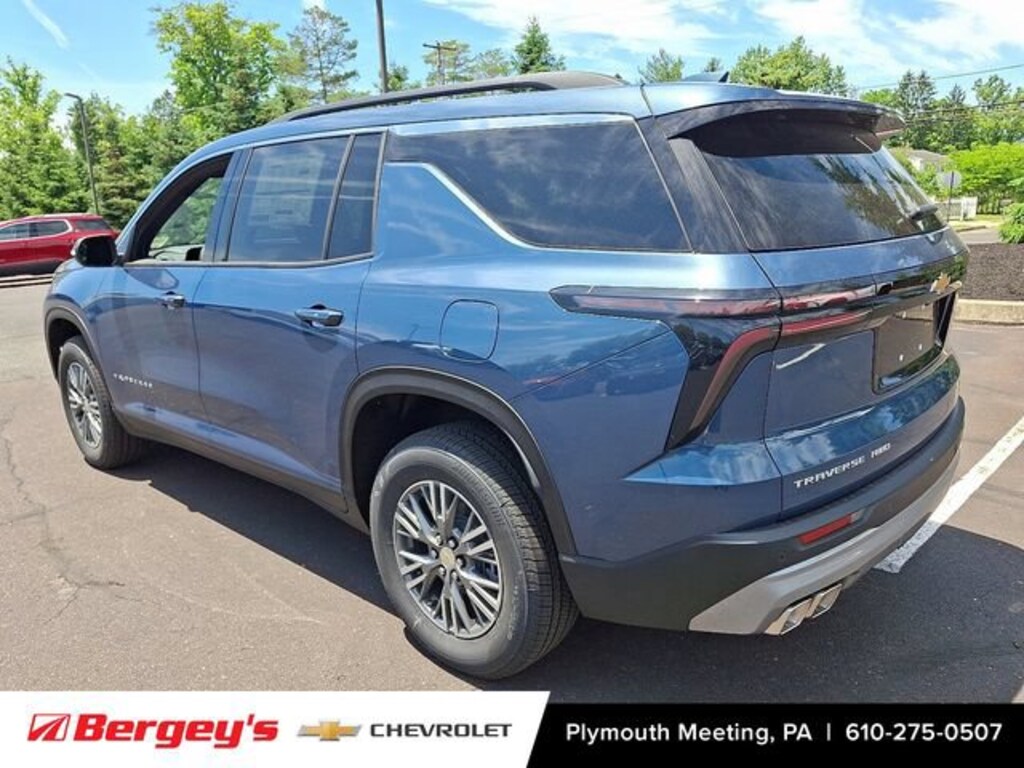 New 2026 Chevrolet Traverse LT SUV