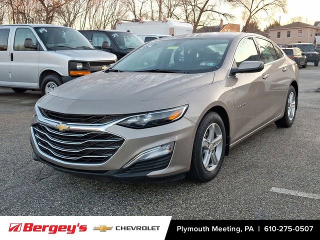 Used 2022 Chevrolet Malibu LS Car