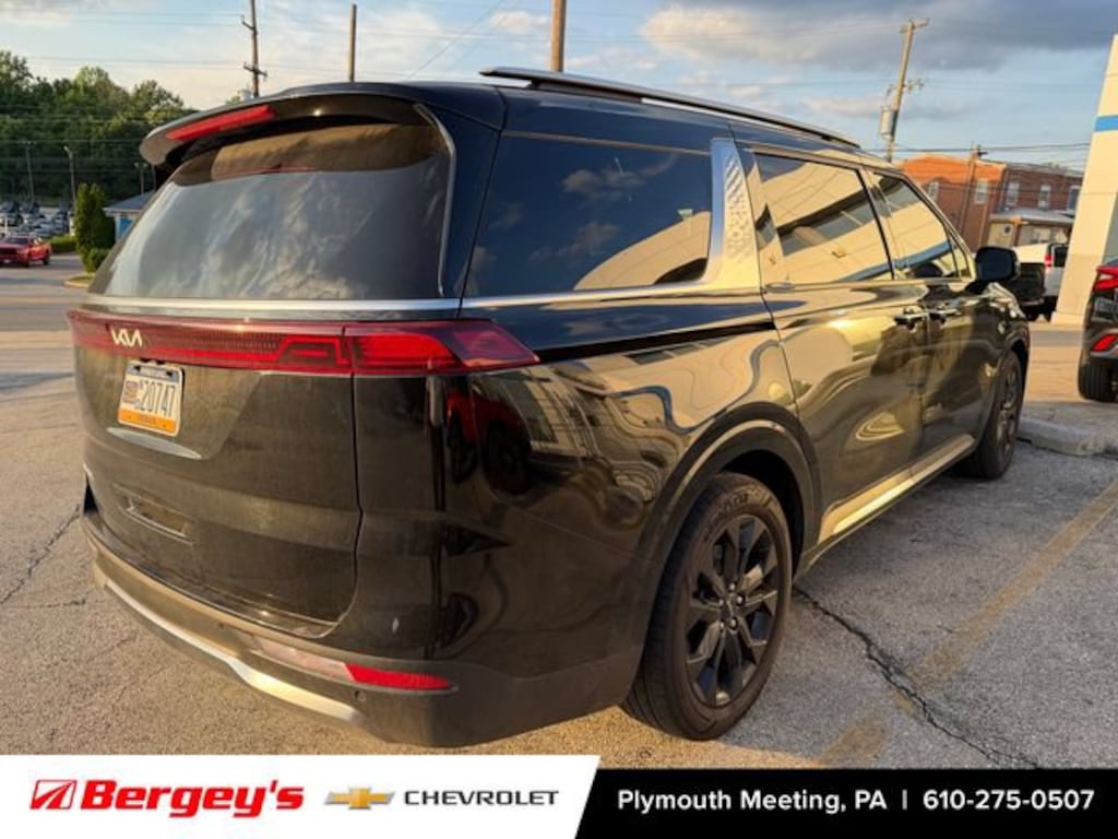 Used 2024 Kia Carnival MPV SX Prestige Minivan
