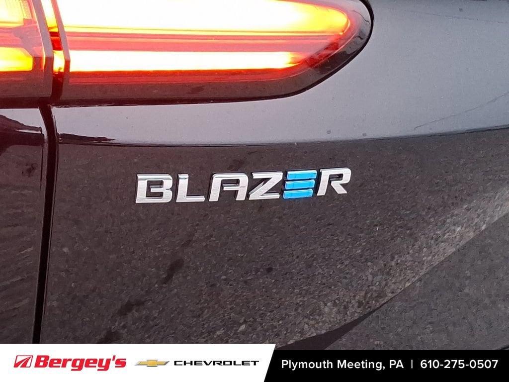 2026 Chevrolet Blazer EV LT - Photo 17