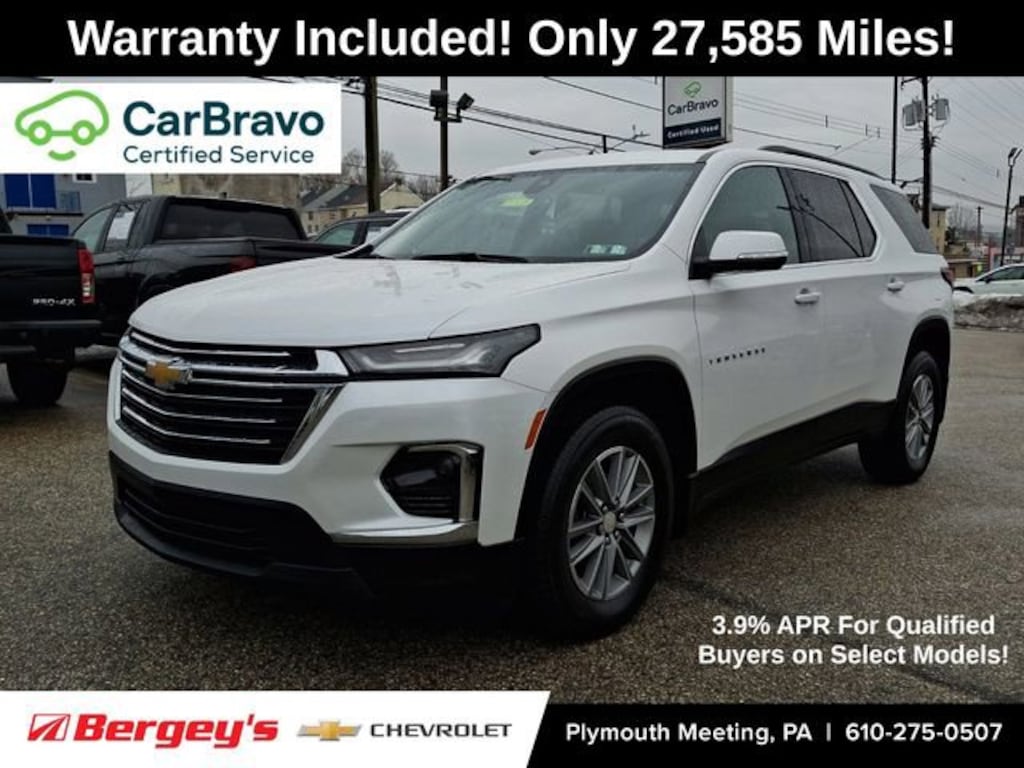 Used 2023 Chevrolet Traverse LT Cloth SUV