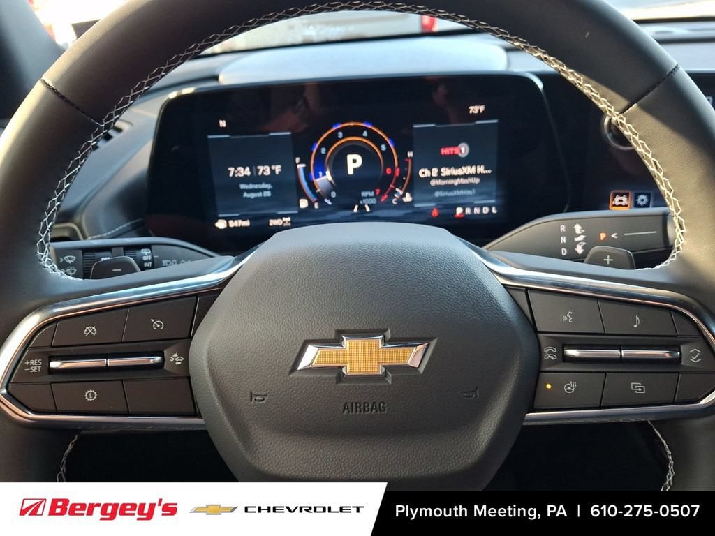 2027 Chevrolet Traverse LT - Photo 14