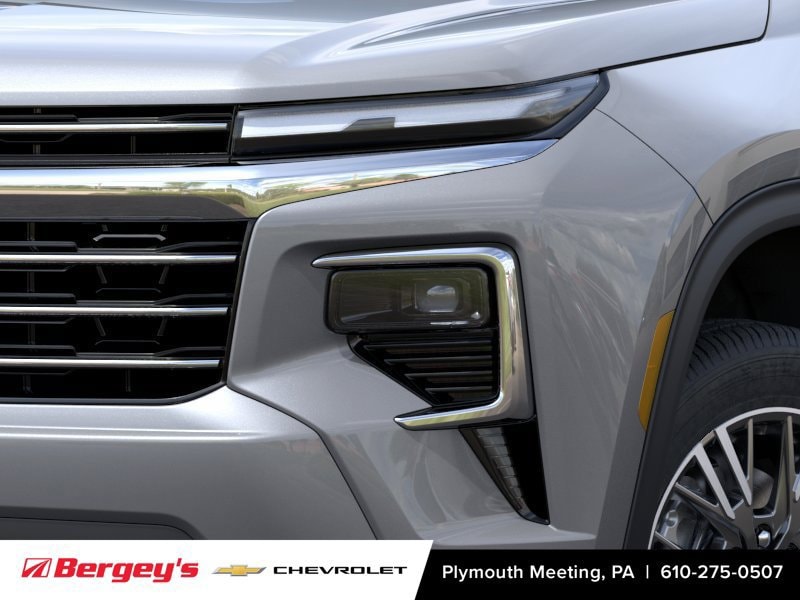 2027 Chevrolet Traverse LT - Photo 11