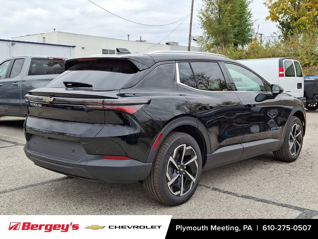 2026 Chevrolet Equinox EV 2LT - Photo 4