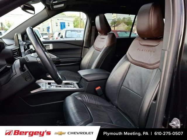 2022 Ford Explorer Platinum - Photo 15