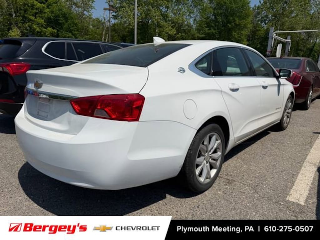 Used 2017 Chevrolet Impala LT Car