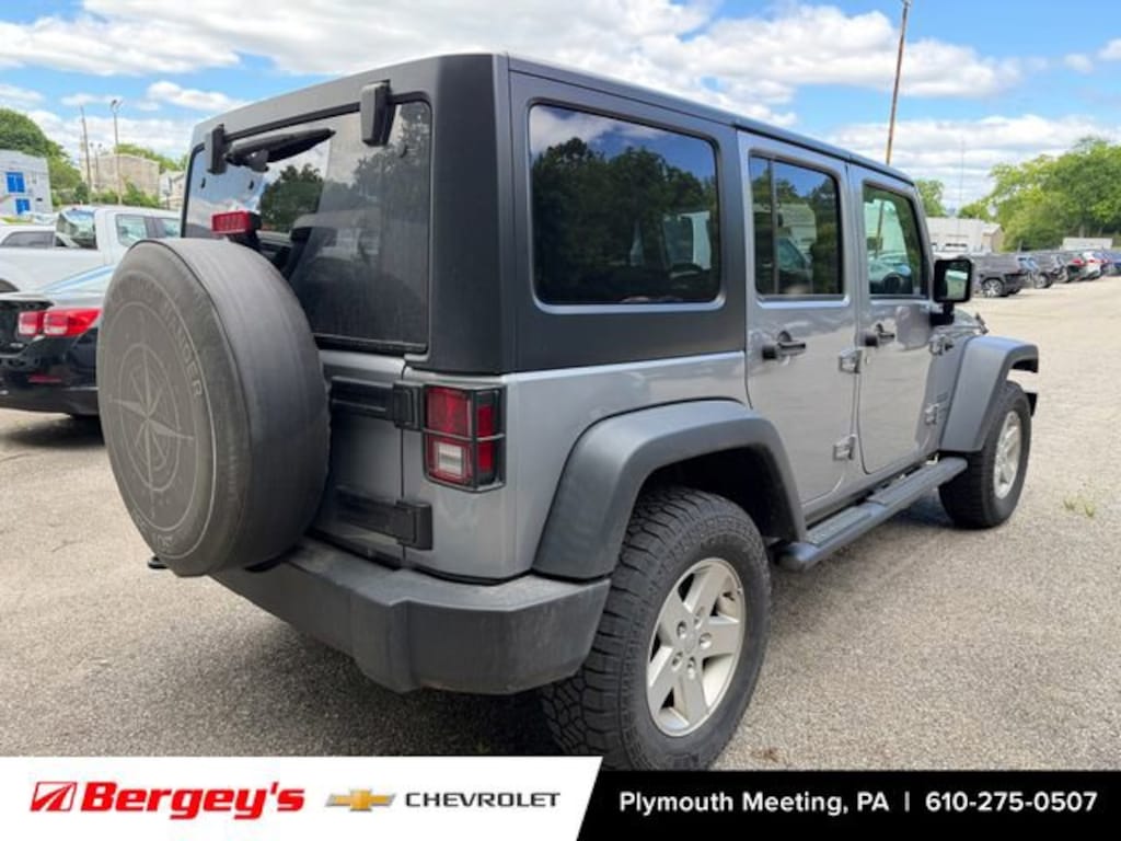 Used 2018 Jeep Wrangler JK Unlimited Sport S 4x4 SUV