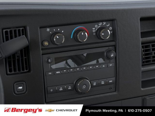 2025 Chevrolet Express Cargo Work Van - Photo 22