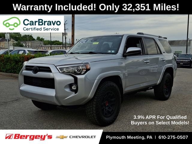 2024 Toyota 4Runner SR5 4WD V6's photo