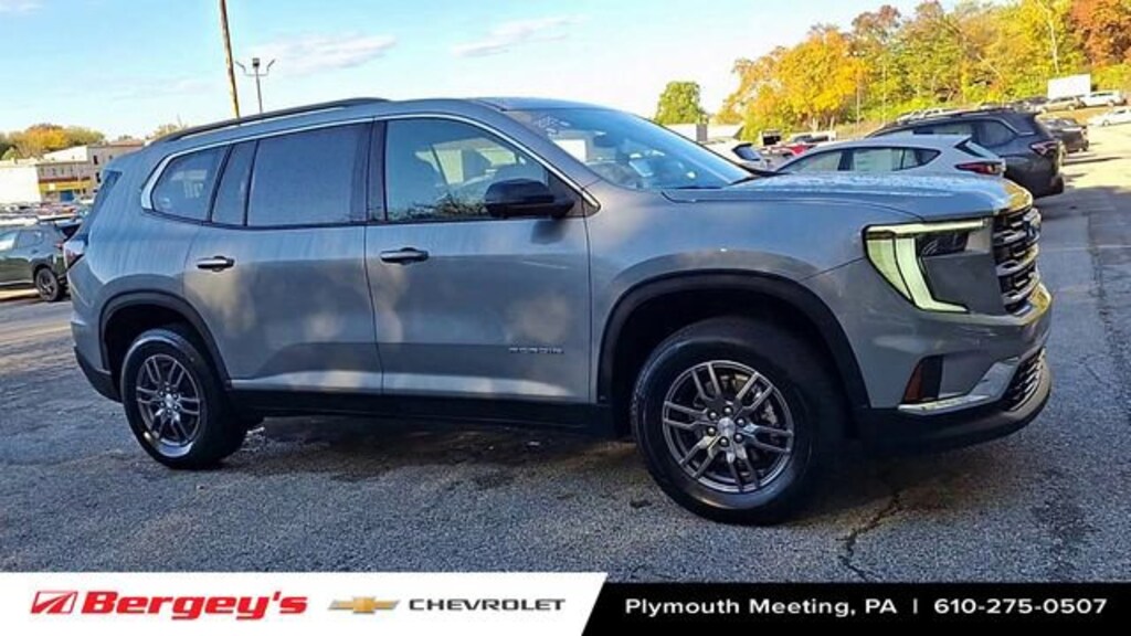 Used 2025 GMC Acadia Elevation SUV