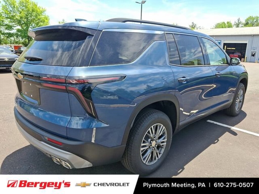 New 2026 Chevrolet Traverse LT SUV