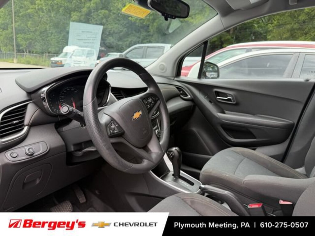 Used 2020 Chevrolet Trax LS SUV