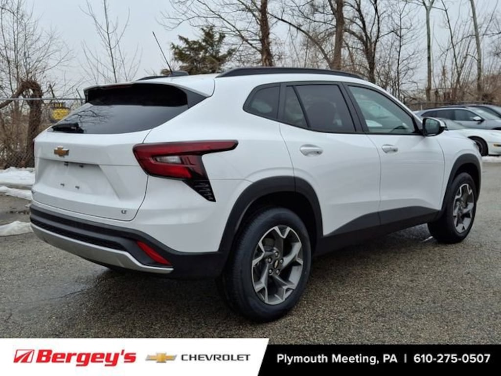 New 2026 Chevrolet Trax LT SUV