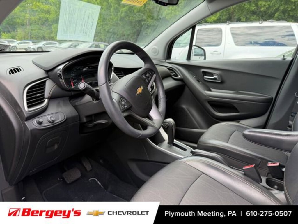 Used 2022 Chevrolet Trax LT SUV