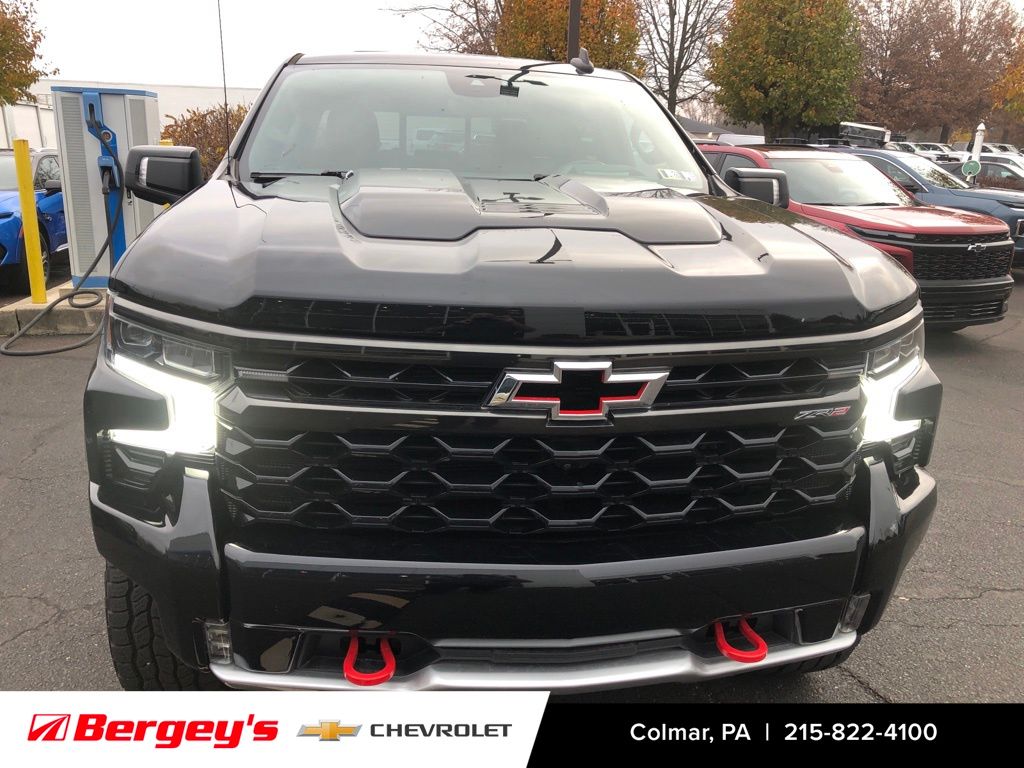 2022 Chevrolet Silverado 1500 ZR2 photo 3