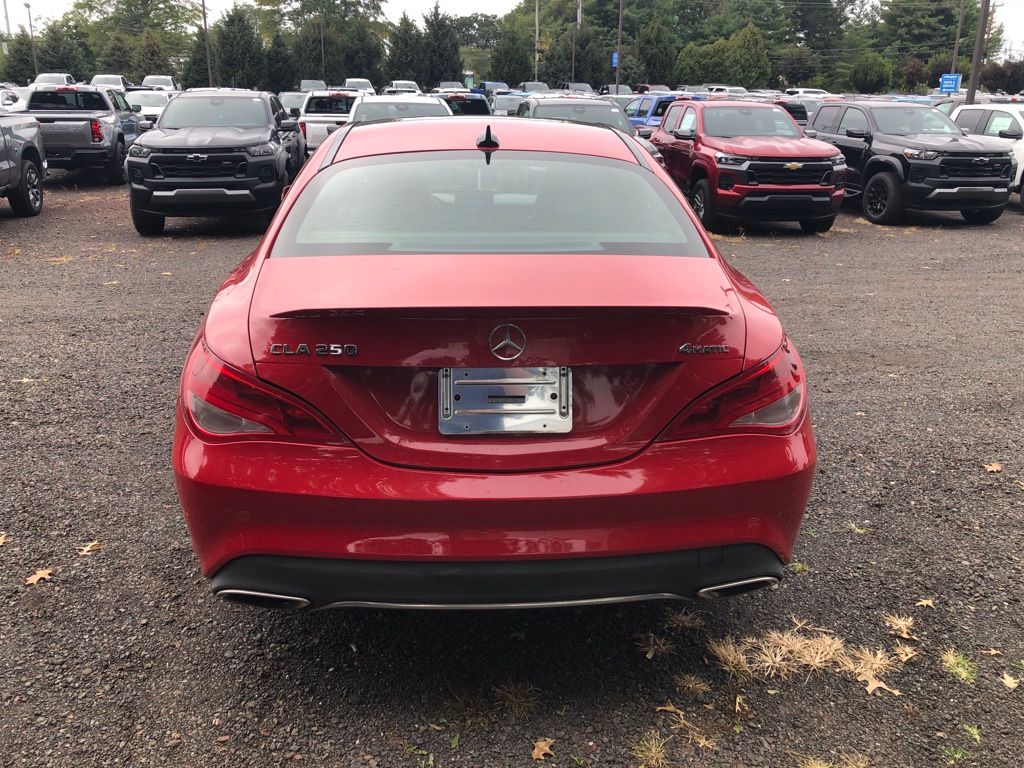 2019 Mercedes Benz CLA 250 4MATIC photo 4